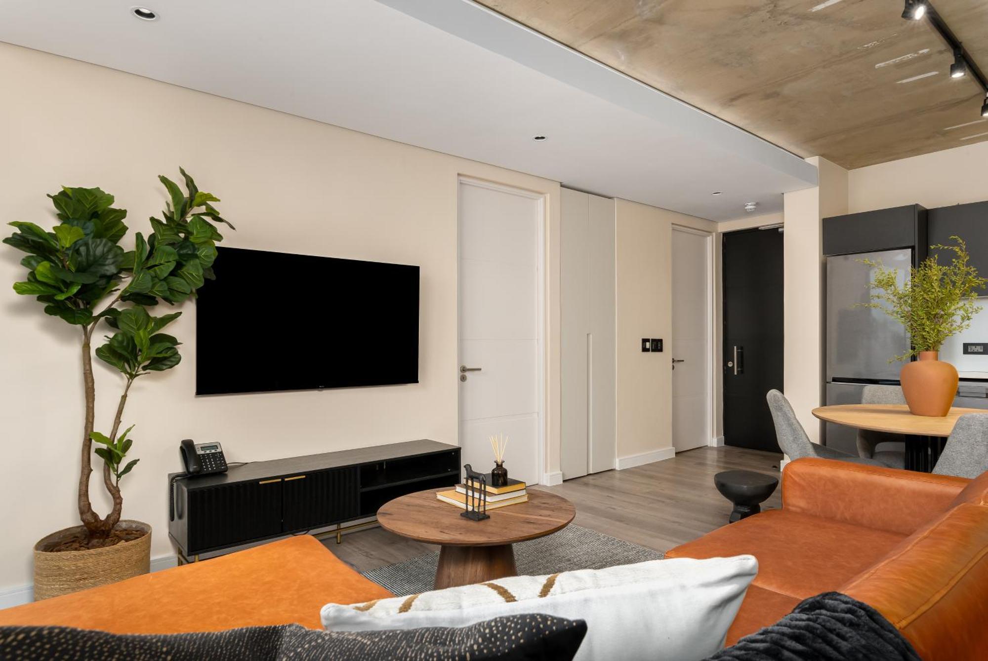 The Signature 301 Apartment *